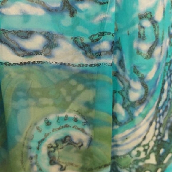 Ocean Wash Blue Green Silk Batik Fabric Top - Picture 15 of 16